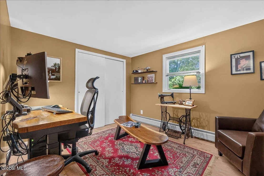 Photo of 8 Cypress Pt
