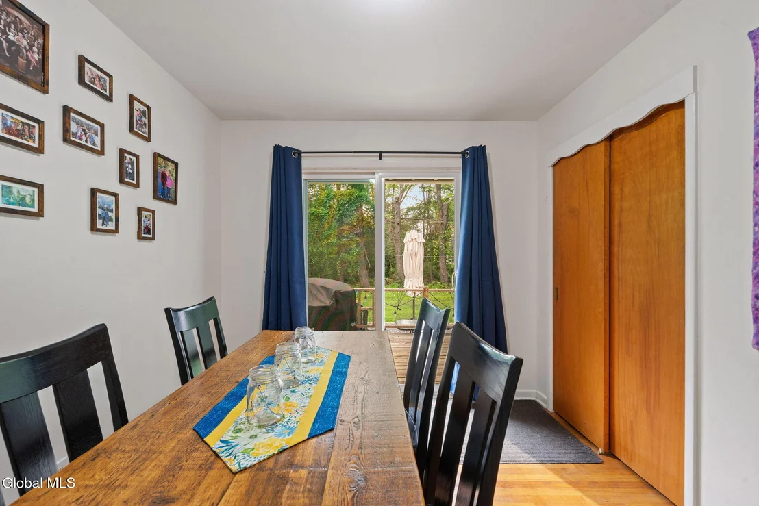Photo of 2303 Balltown Road