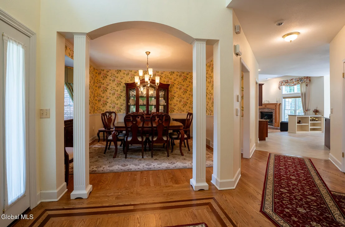 Photo of 10 Whitestone Way