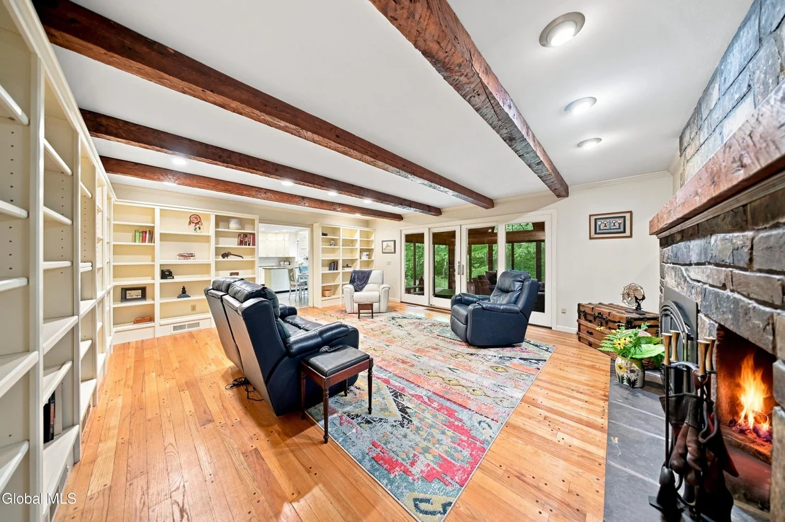 Photo of 7 Macaffer Drive