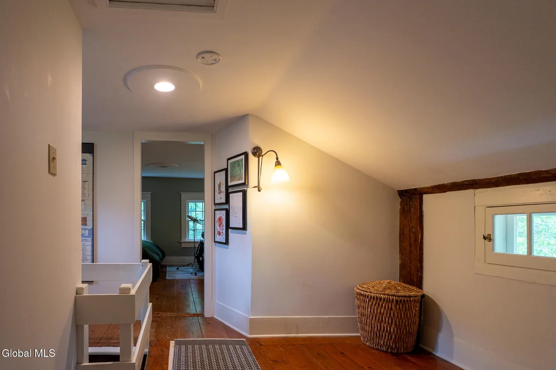 Photo of 1712 Crescent Road