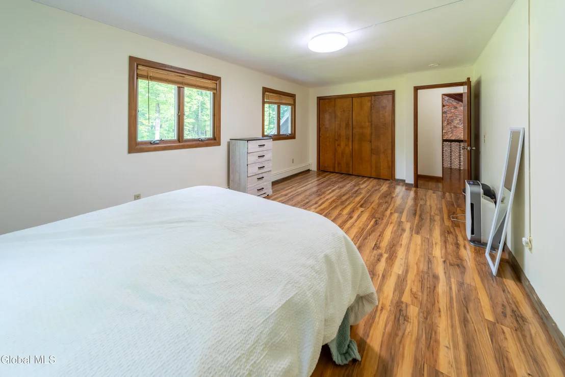 Photo of 588 Bagdad Road