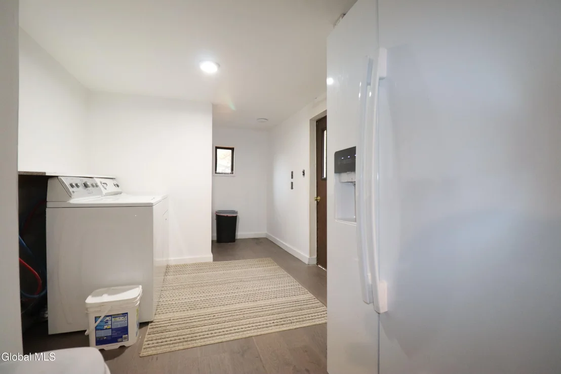 Photo of 48 Comstock Road