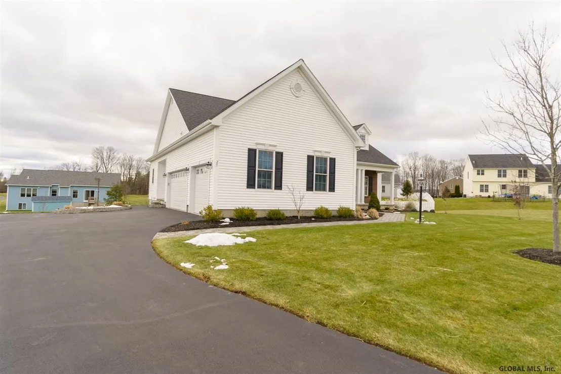 Photo of 25 TROTTER Circle