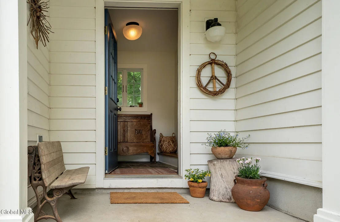 Photo of 1712 Crescent Road