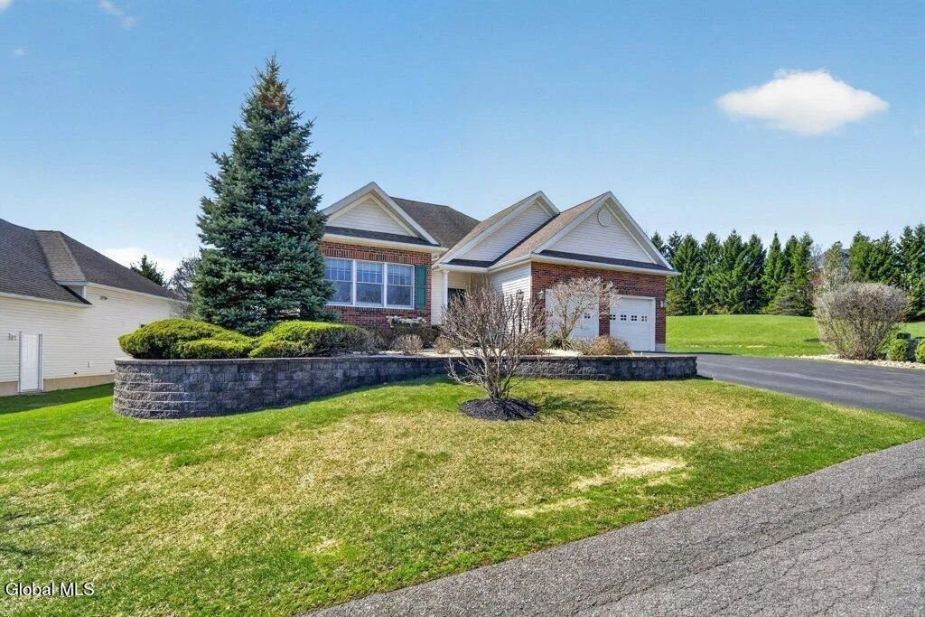 Photo of 1 Conway Circle