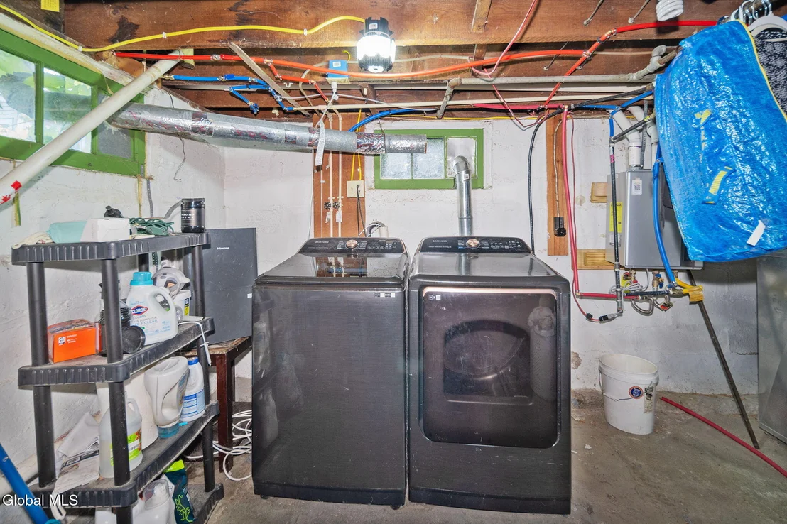 Photo of 246 Riverside Place