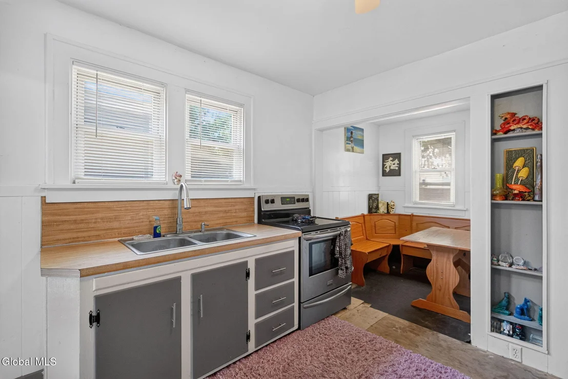 Photo of 207 Jay Street