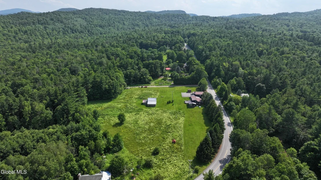 Photo of 9042 Graphite Mountain Road