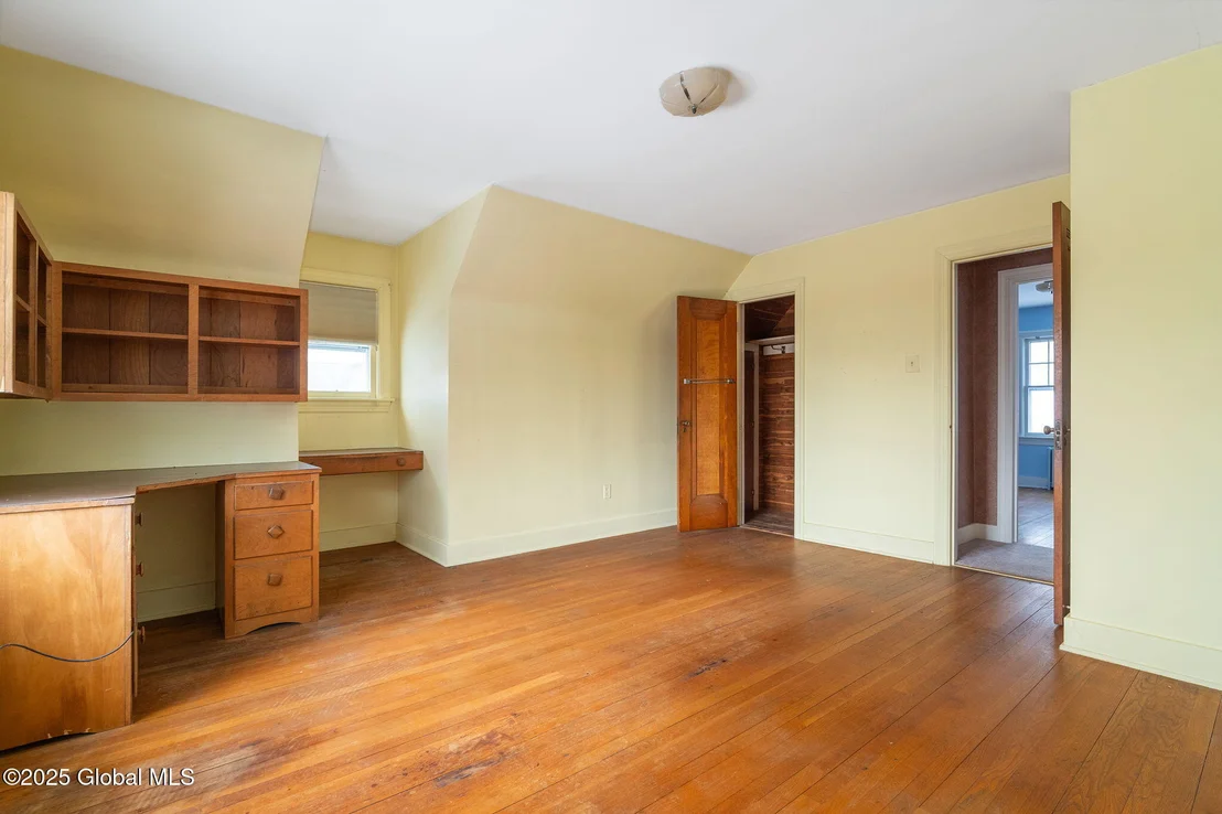 Photo of 1734 Randolph Road