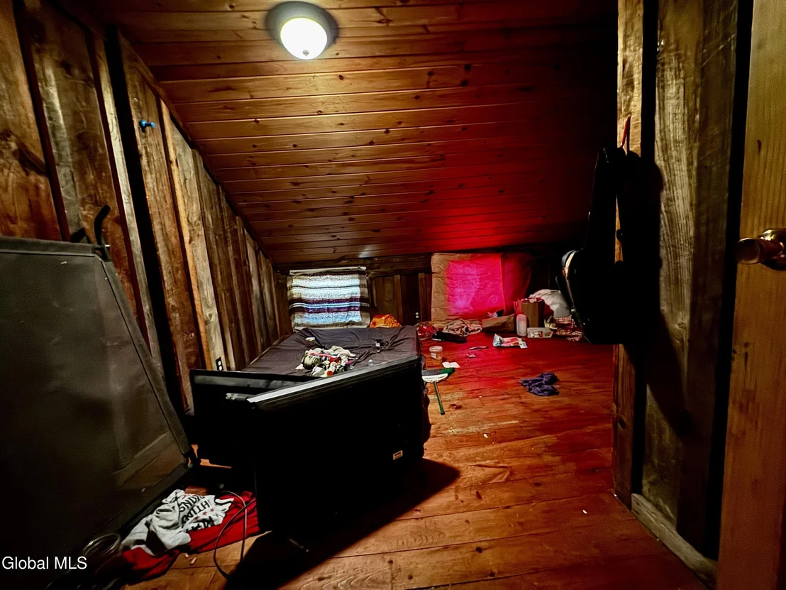 Photo of 21 River Road
