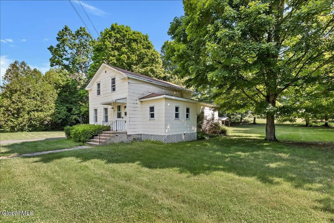 Photo of 60 Maple Avenue