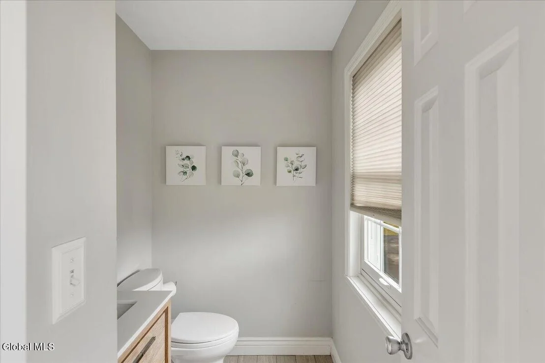 Photo of 128 Horizon Boulevard