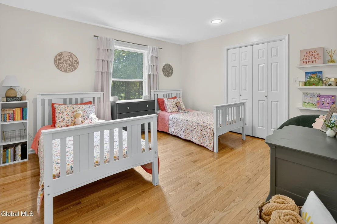 Photo of 72 Maple Road