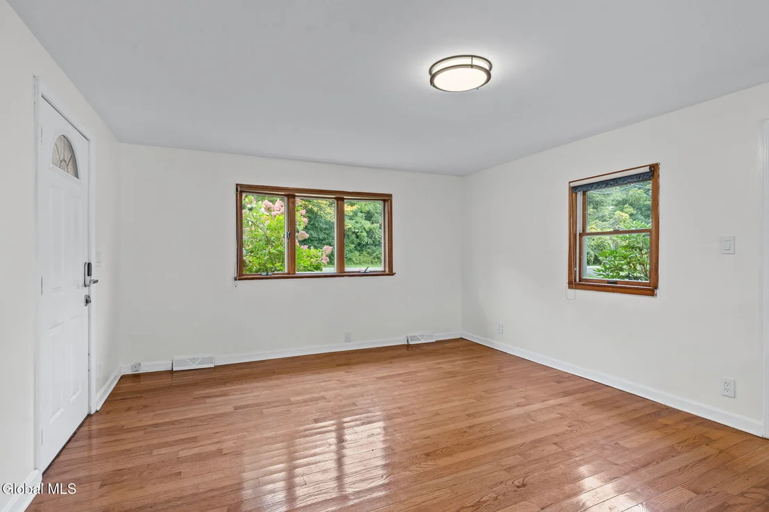 Photo of 4414 Frederick Road