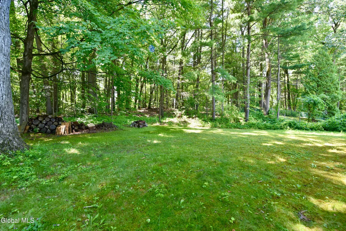 Photo of 4 Cedar Court