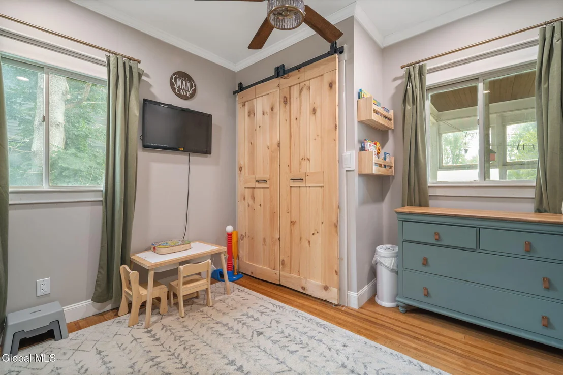 Photo of 246 Riverside Place