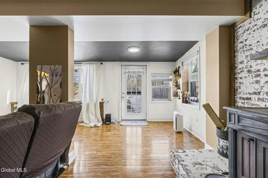Photo of 4 Valleyview Avenue