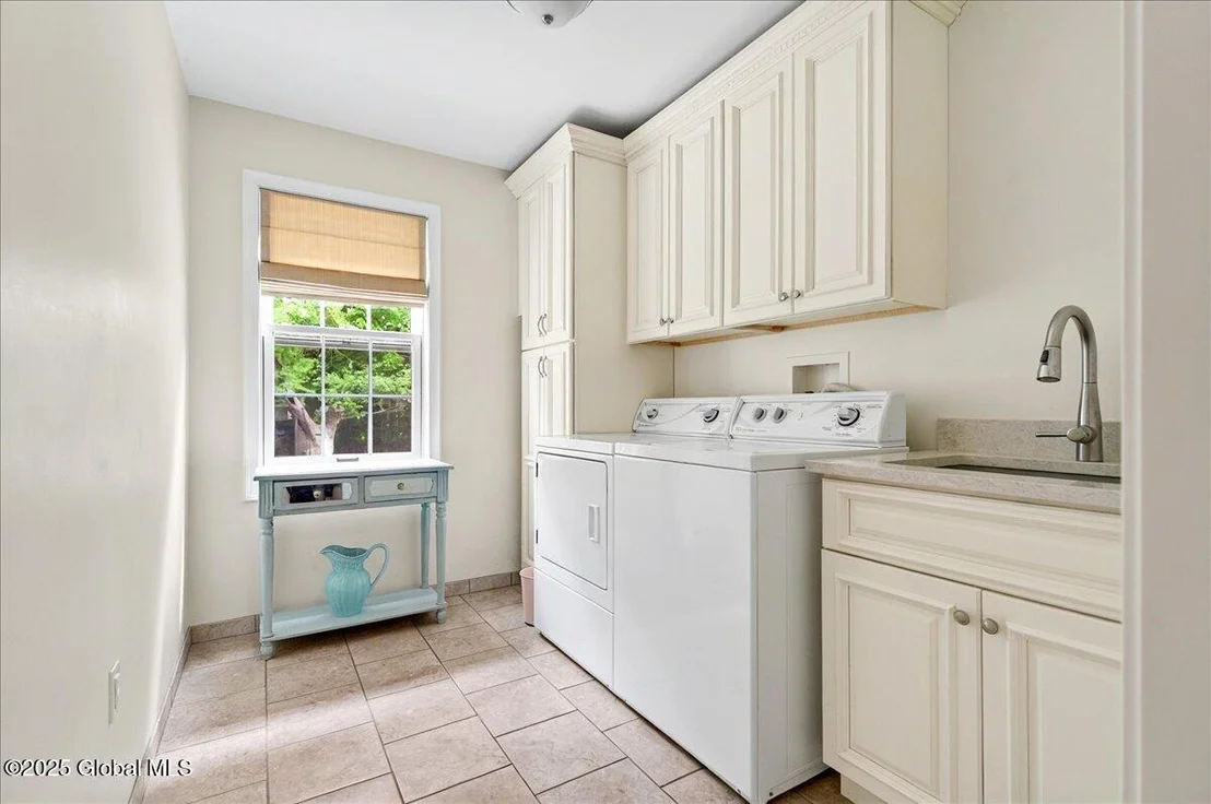 Photo of 24 Glen Terrace