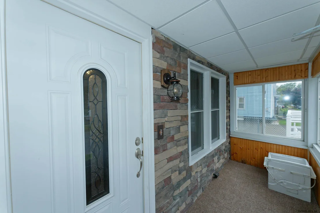 Photo of 2 FRANK Street