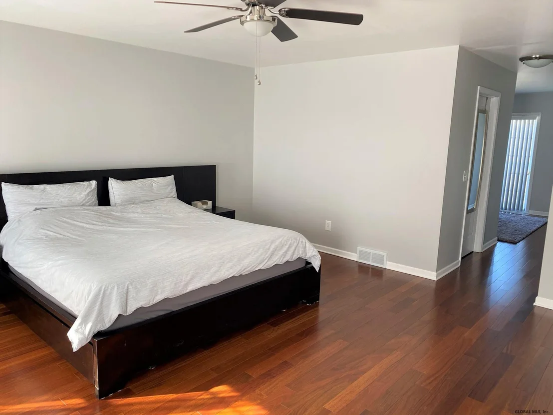 Photo of 16 BRADT Road