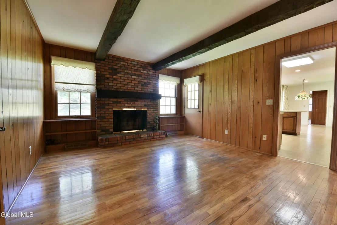 Photo of 1205 Viewmont Drive