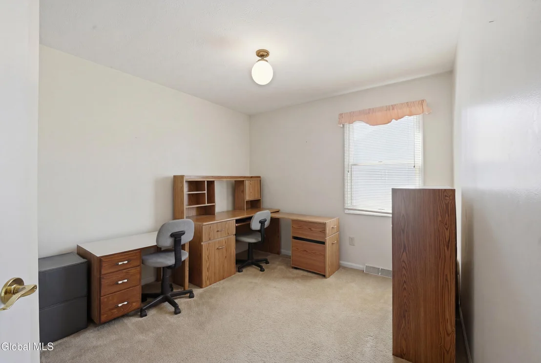 Photo of 24 Squire Road