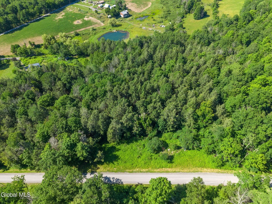 Photo of 253 Armlin Hill Road