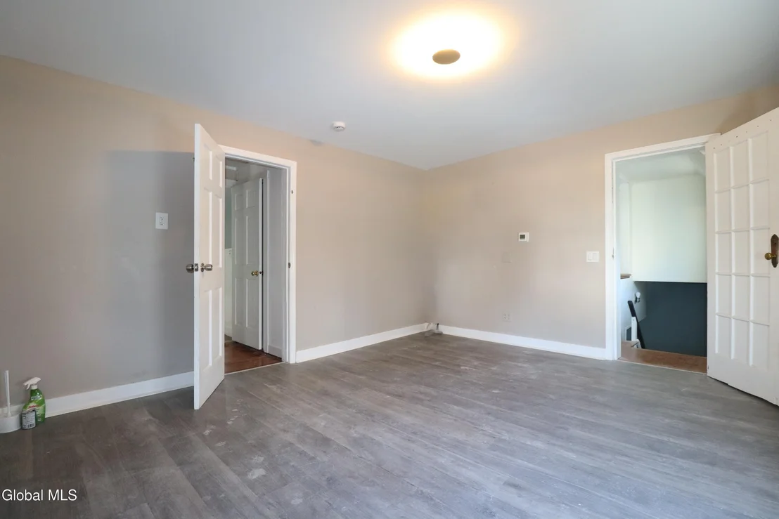 Photo of 417 Eleanor Street