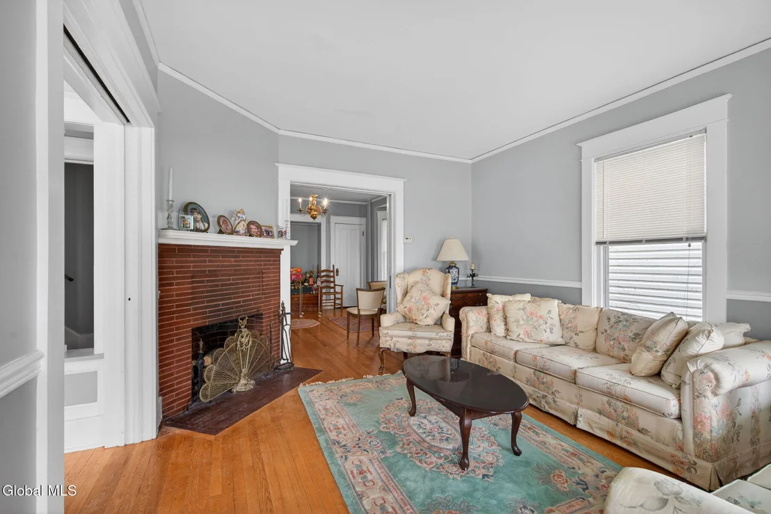 Photo of 446 Yates Street