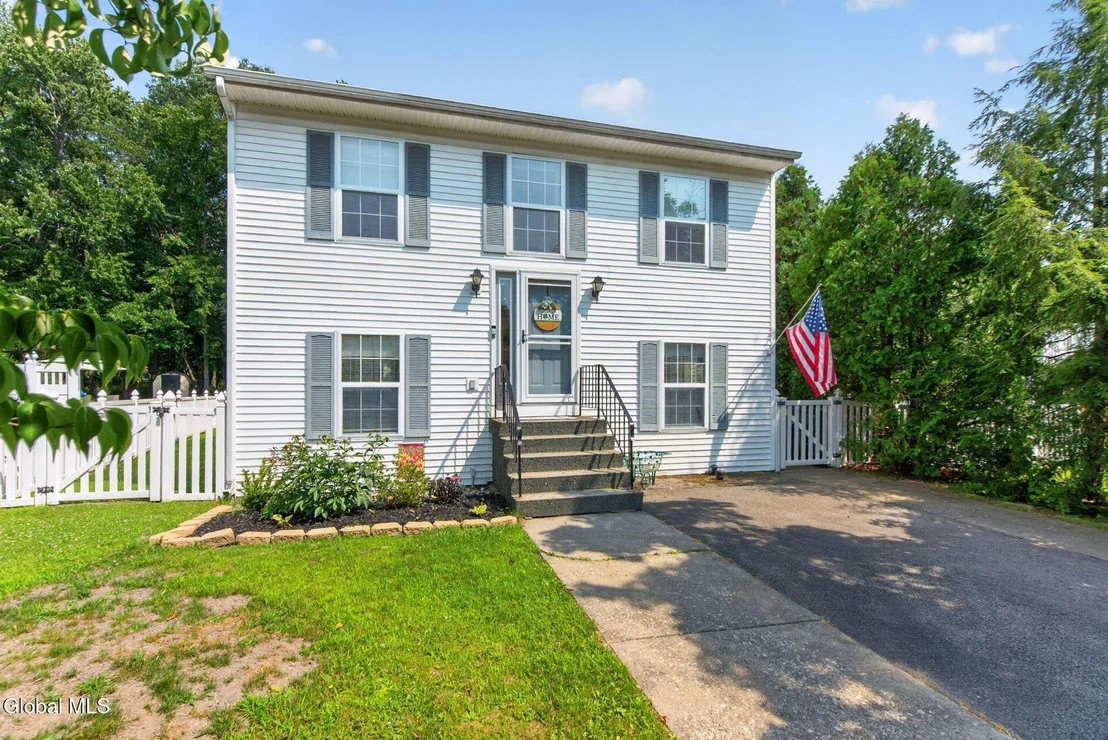 Photo of 37 Wicken Square