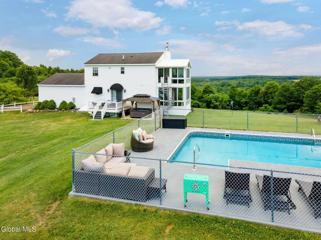 Photo of 31 Safford Road