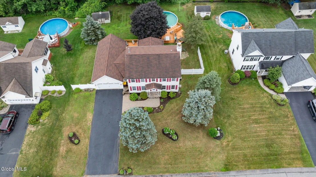 Photo of 125 Halfmoon Drive