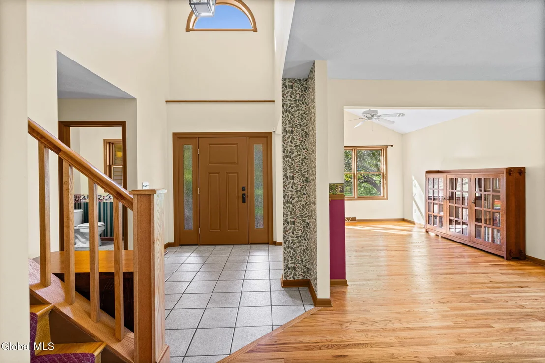 Photo of 107 Fox Run Drive
