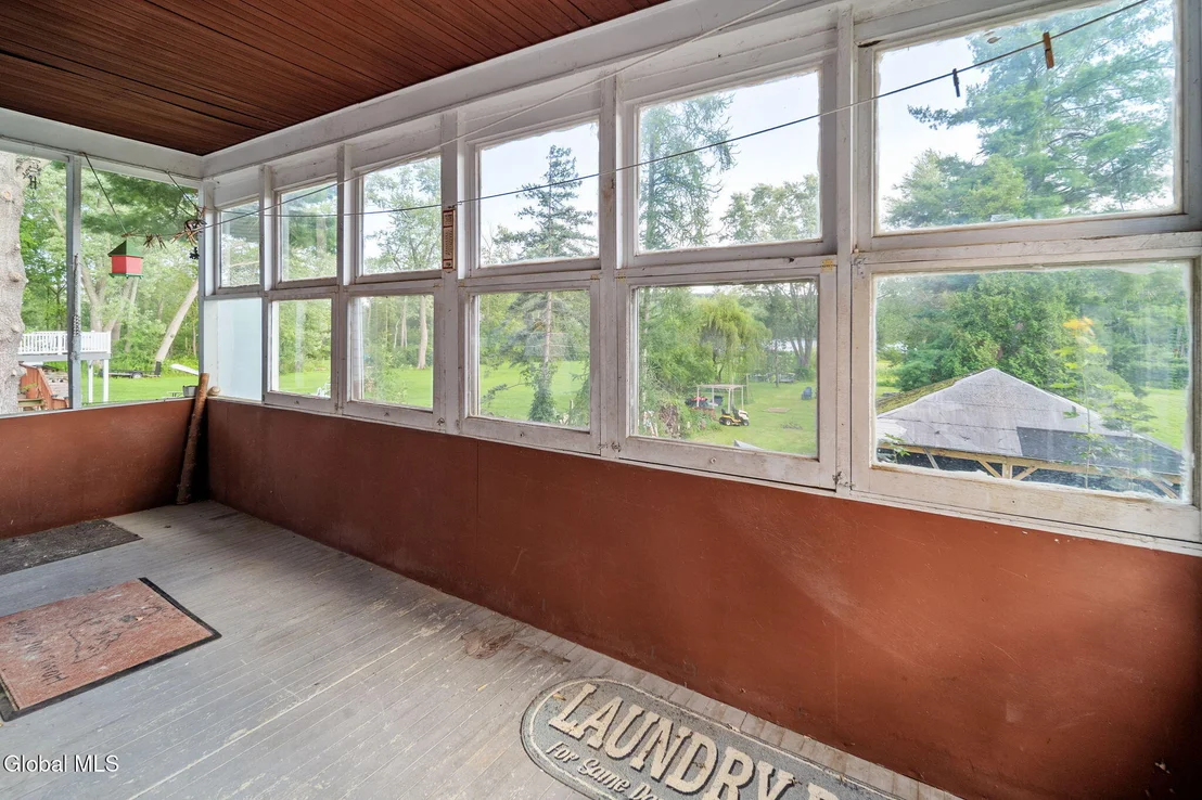 Photo of 246 Riverside Place