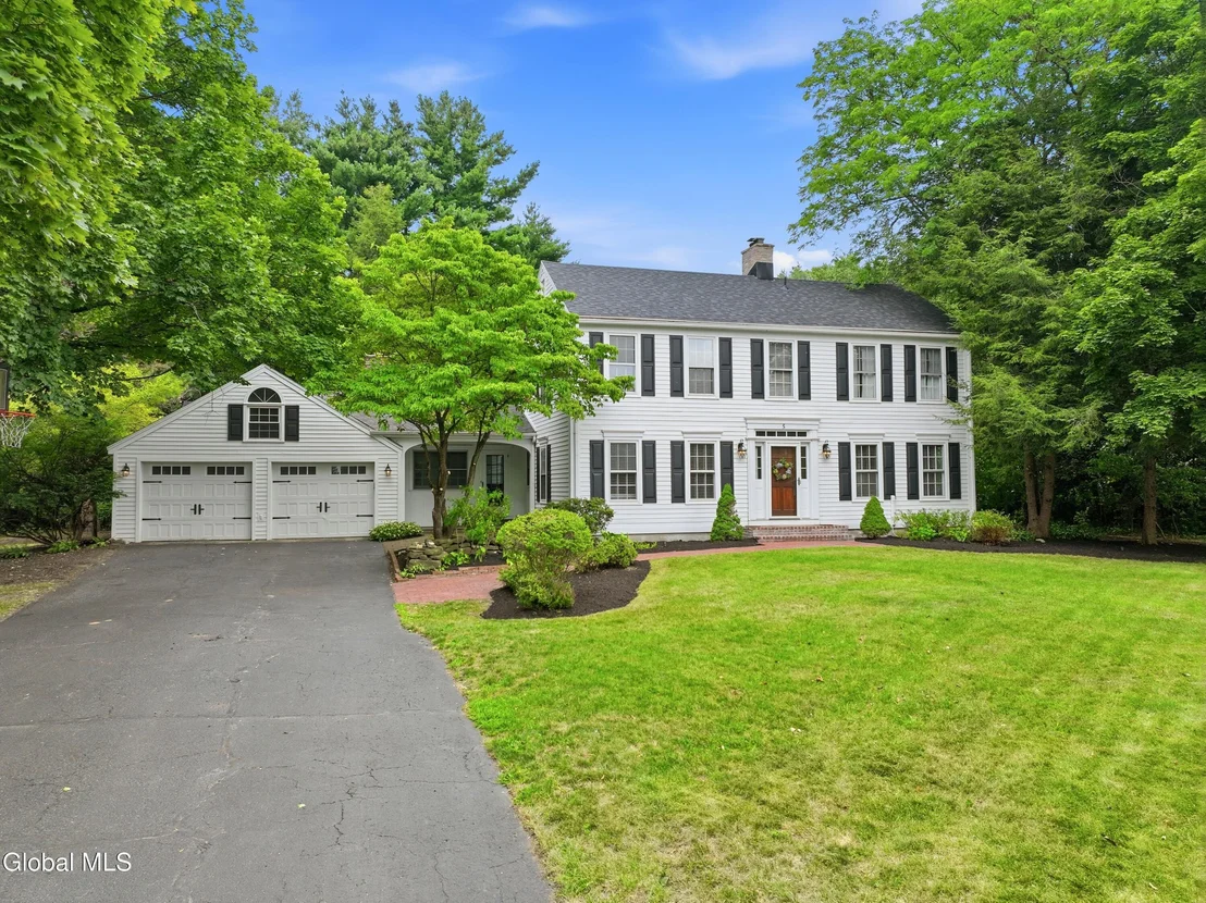 Photo of 5 Beaver Pond Road