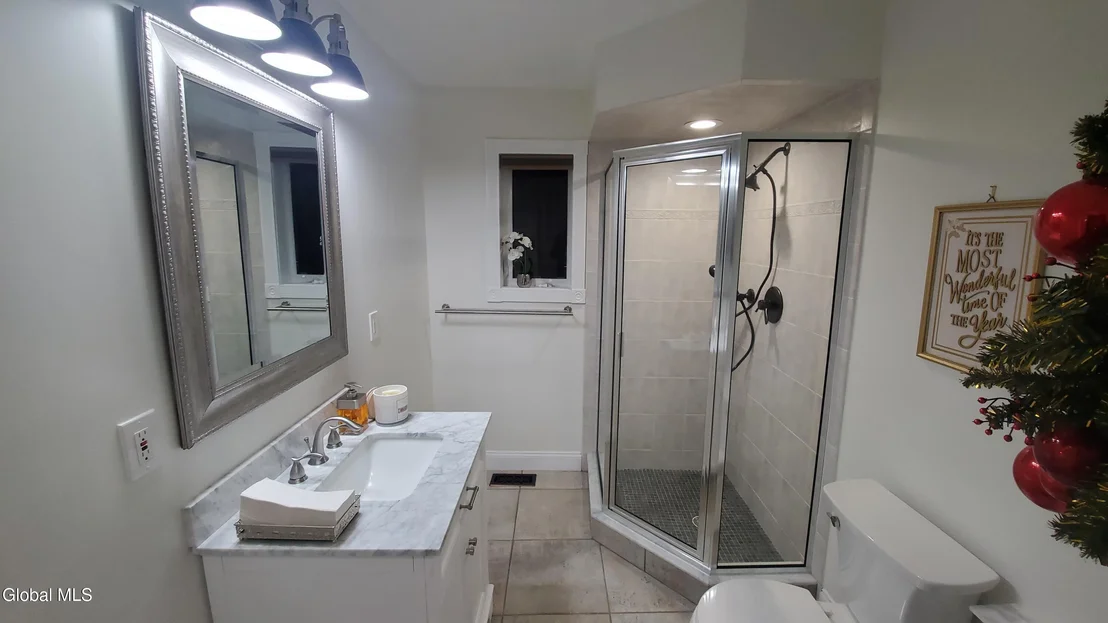Photo of 2820 Balltown Road