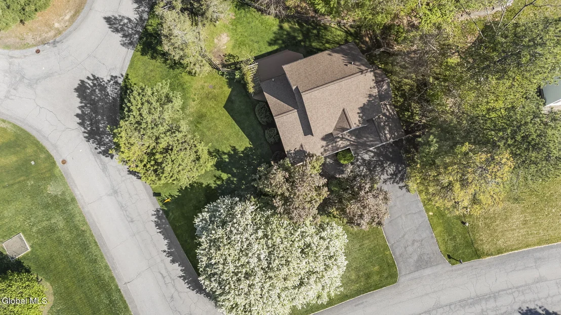 Photo of 107 Fox Run Drive