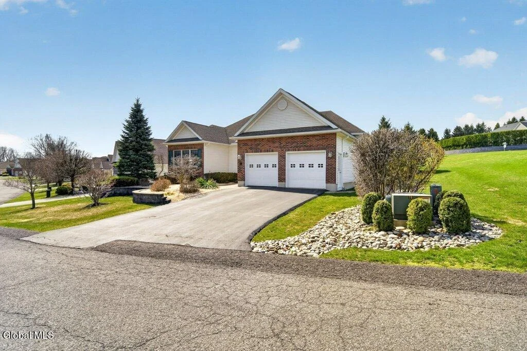Photo of 1 Conway Circle