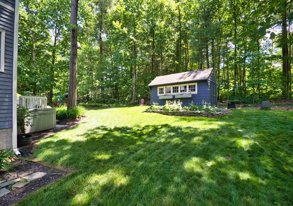 Photo of 54 OAK TREE Lane