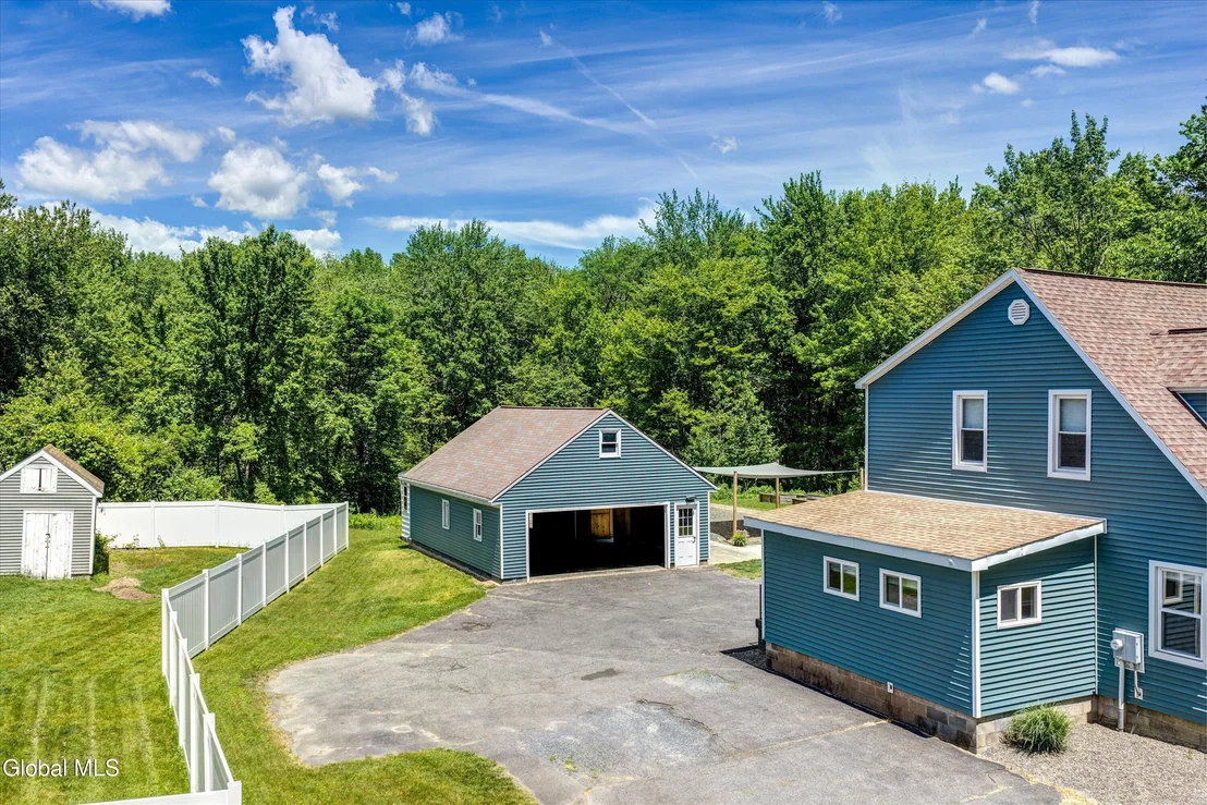 Photo of 162 Clamsteam Road
