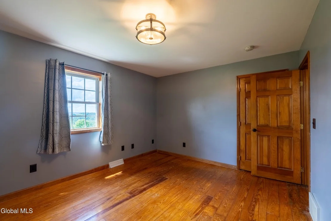 Photo of 31 Safford Road