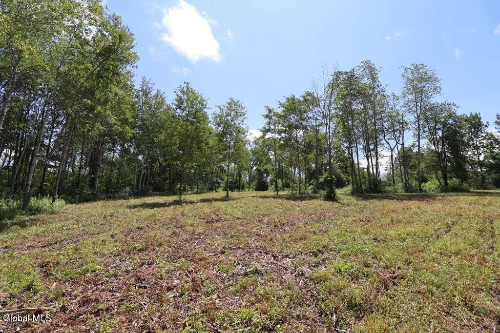 Photo of 468 Middle Road