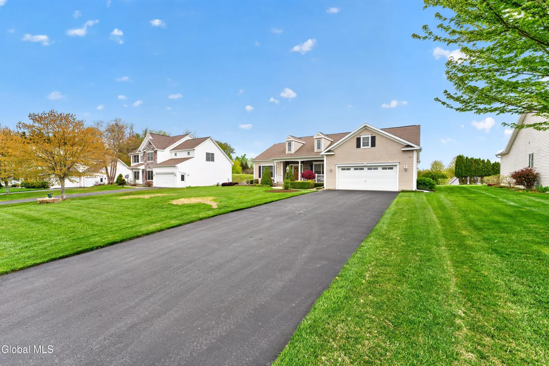 Photo of 8 Addison Way