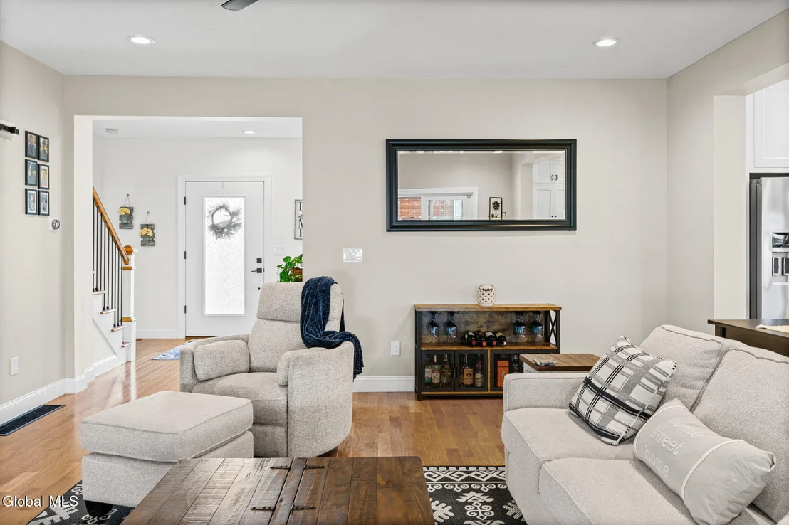 Photo of 1 Londonderry Way
