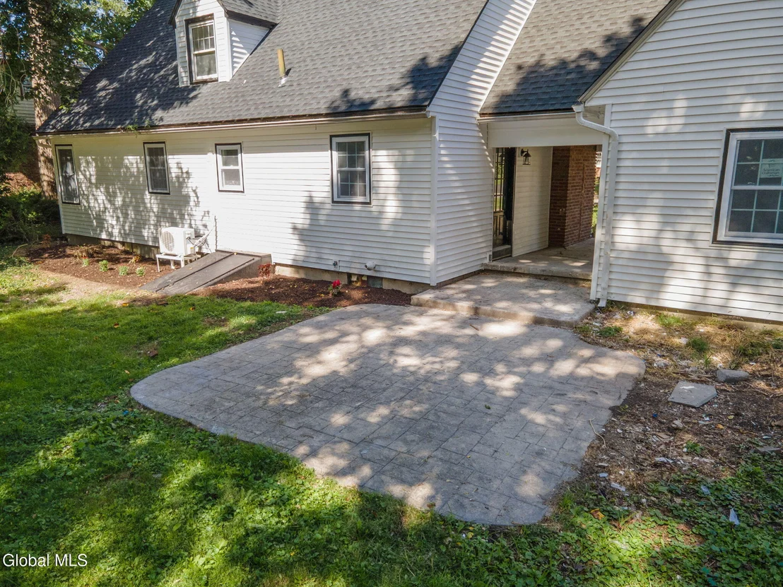 Photo of 223 Broad Street
