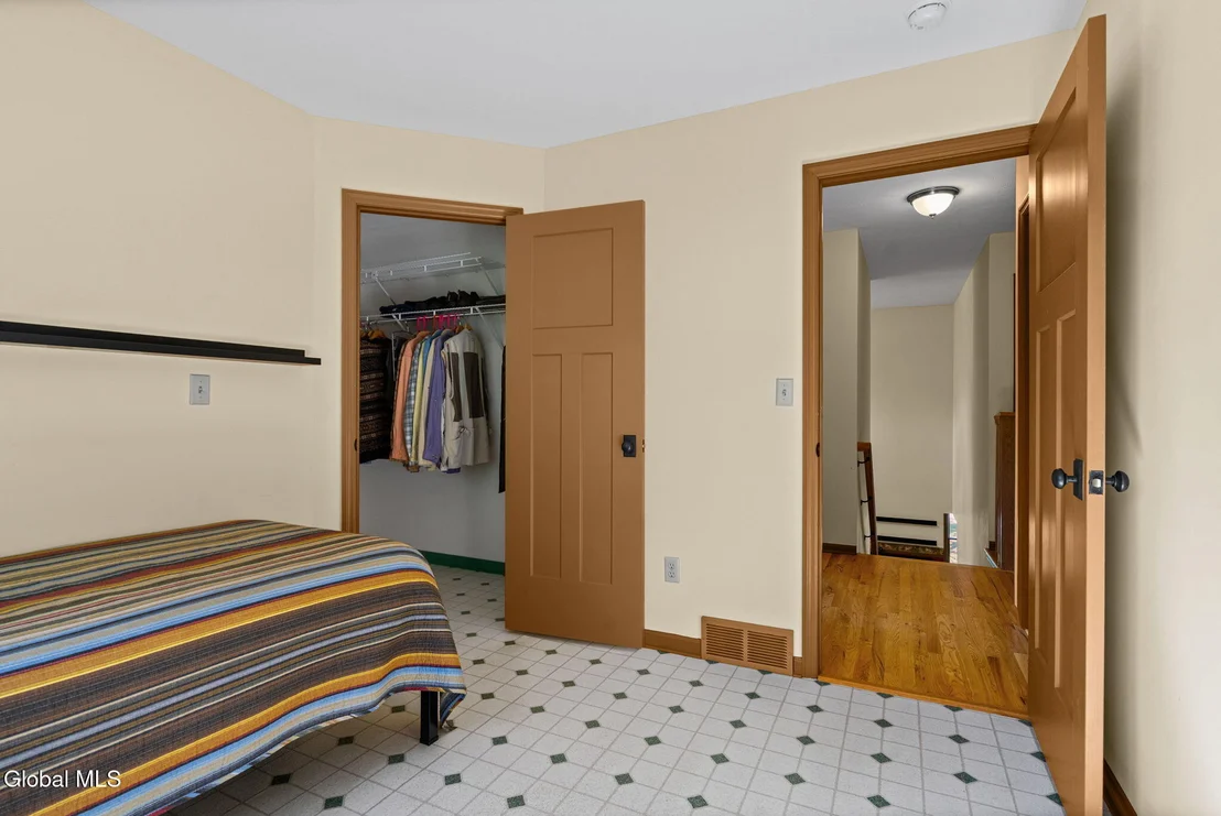 Photo of 107 Fox Run Drive