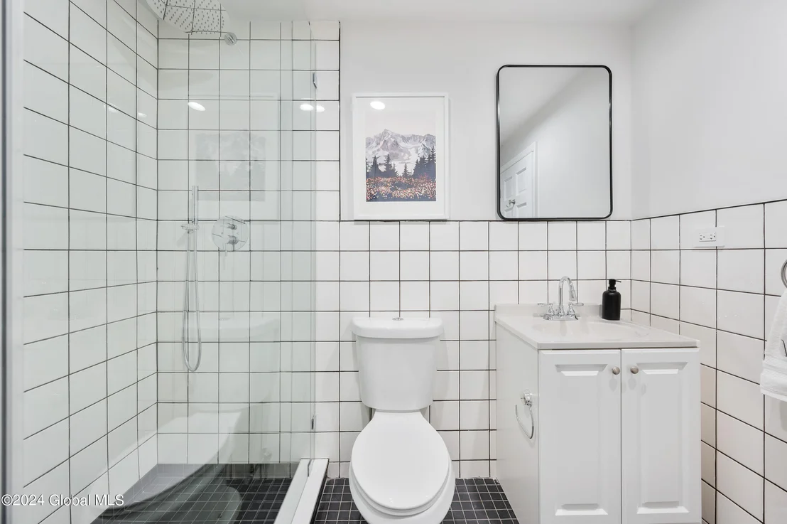Photo of 5 Wawayanda Place