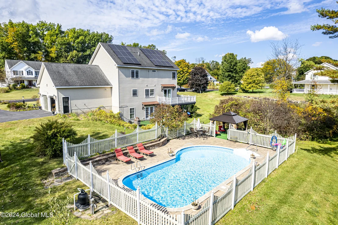 Photo of 25 Stonehurst Drive