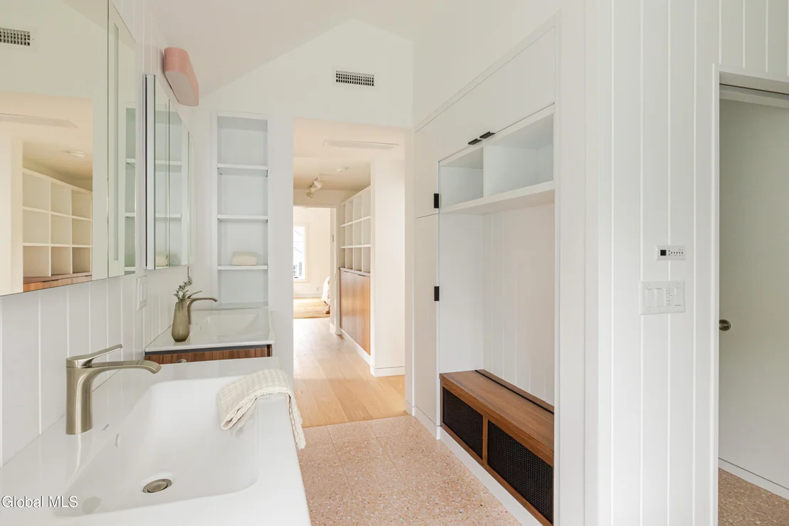 Photo of 20 Dallis Place